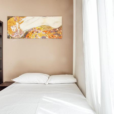 Apartamento Joivy Mauri - Cosy Flats Near The Duomo Milán Exterior foto