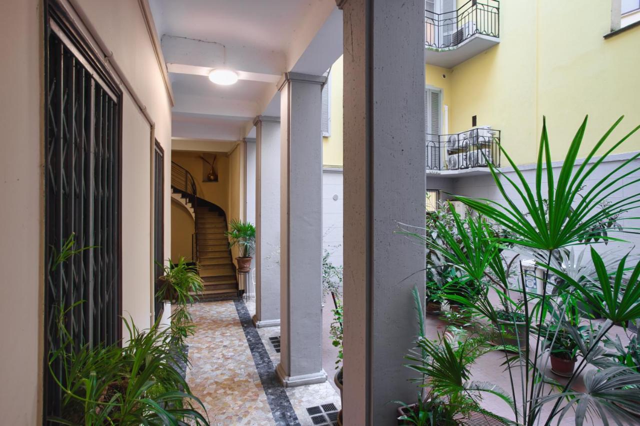 Apartamento Joivy Mauri - Cosy Flats Near The Duomo Milán Exterior foto